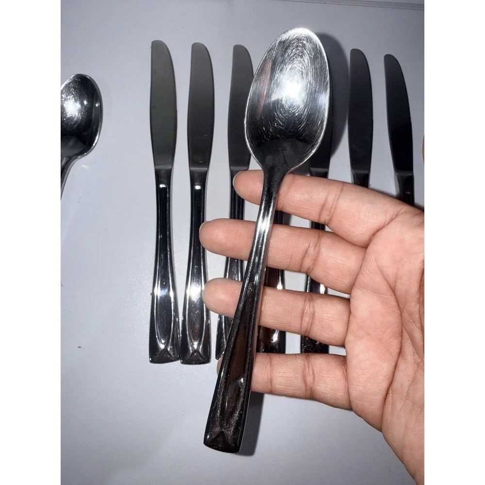 Oneida Satin LINCOLN Stainless Flatware 17 Pieces Knives and Spoons‎ H